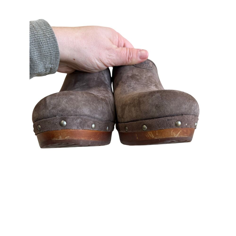 UGG Tan Suede Wooden Heel Clogs Boho Cozy Fall Comfort Shoes Size 7 - Picture 7 of 10